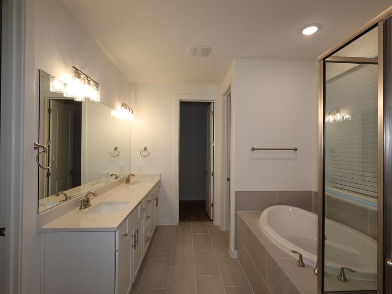 Furnished interior view inside a new home in Edgewood, Leander (Image 7). Furnished interior view inside a new home in Edgewood, Leander (Image 7).