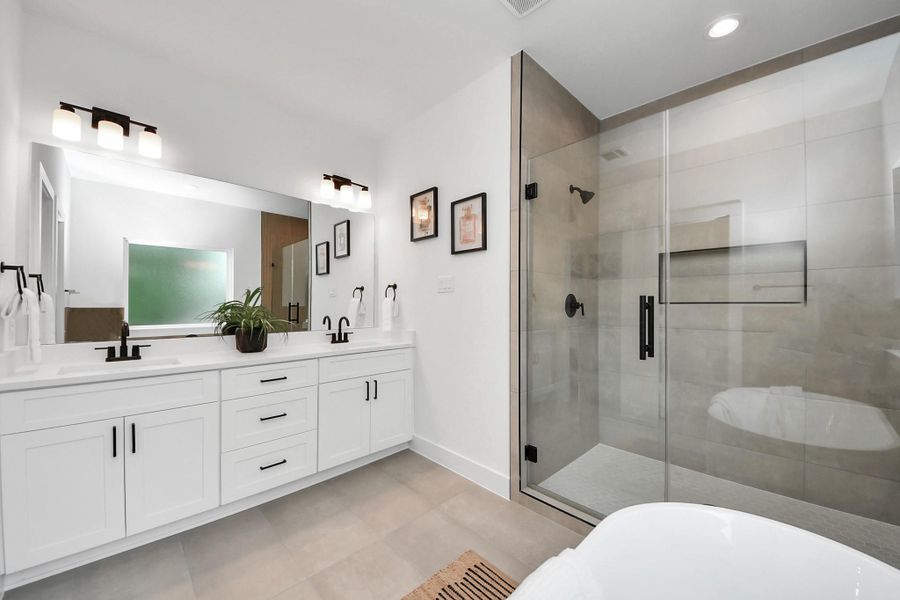 Furnished interior view inside a new home in , Houston (Image 14). Furnished interior view inside a new home in , Houston (Image 14).