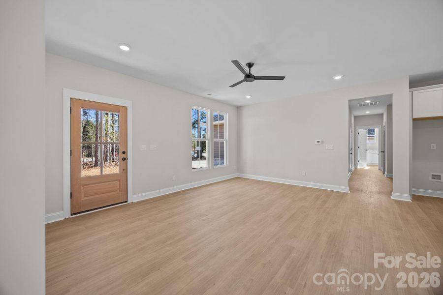 Spacious, unfurnished interior of a new home in , Lincolnton (Image 18).