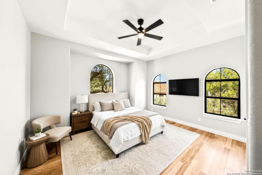 Furnished interior view inside a new home in , New Braunfels (Image 12).