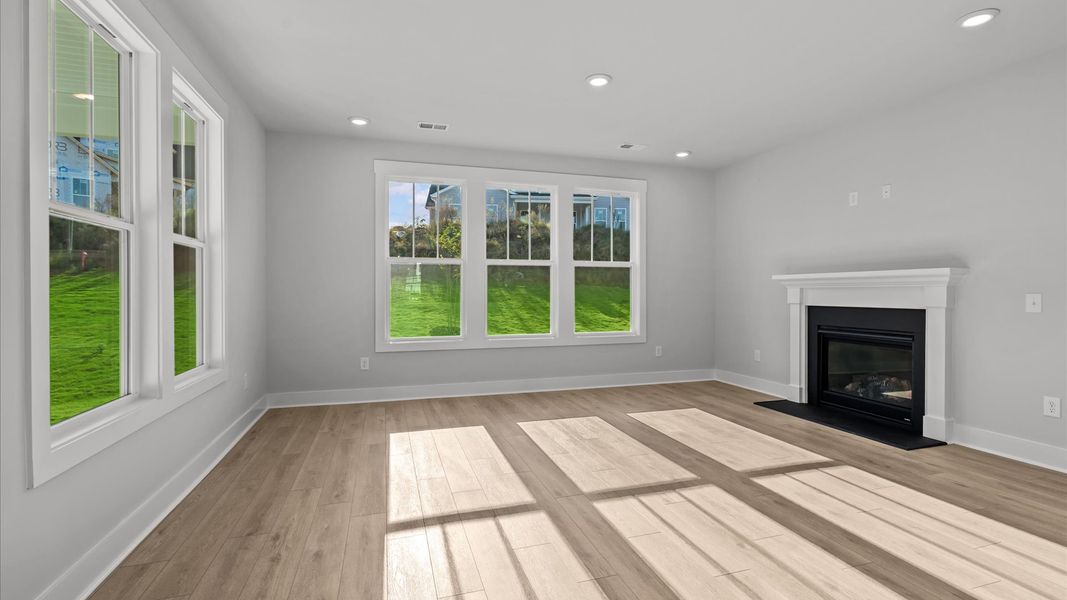 Furnished interior view inside a new home in Wells Crossing, Seneca (Image 15).