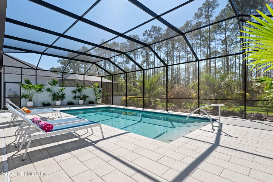 Exterior details and patio area of a home in , Ponte Vedra (Image 3).