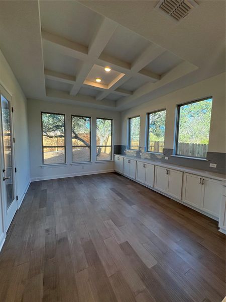 Spacious, unfurnished interior of a new home in Retreat at San Gabriel, Georgetown (Image 8).