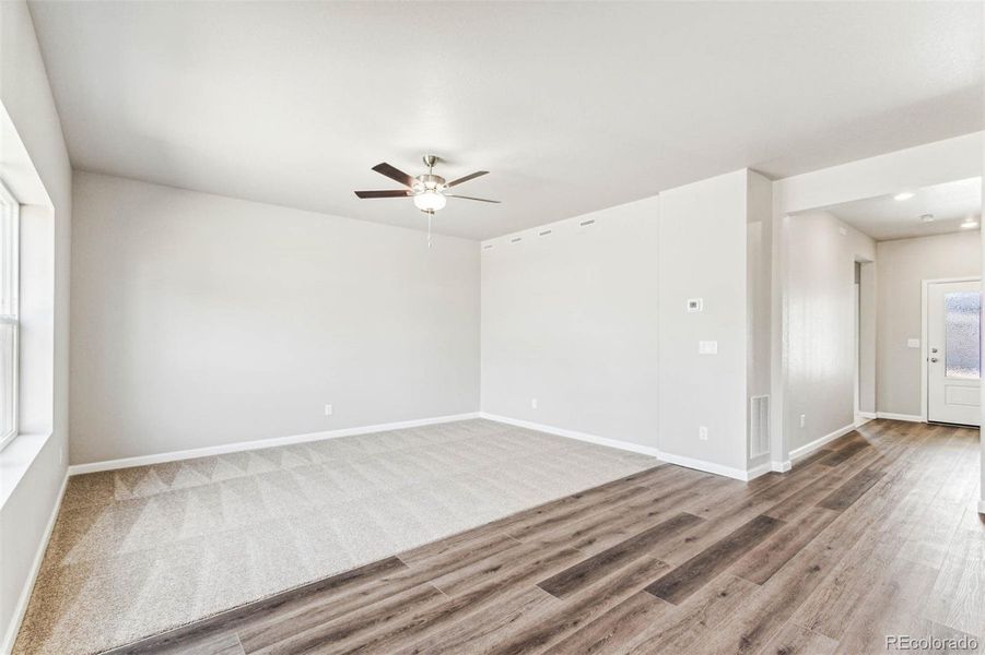 Spacious, unfurnished interior of a new home in Second Creek Farm, Commerce City (Image 12).