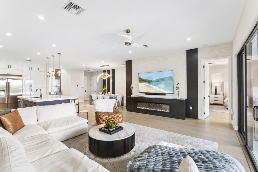 12490 Solana Bay_kitchen and living