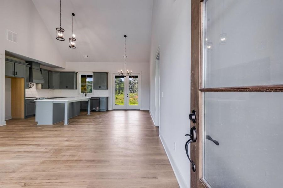 Furnished interior view inside a new home in , Dallas (Image 13).