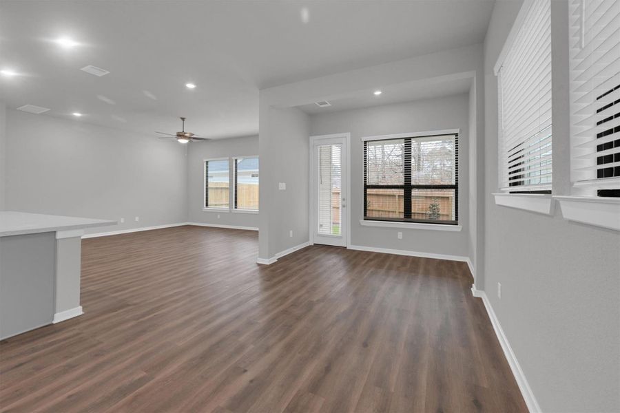 Spacious, unfurnished interior of a new home in Summer Place  35', Montgomery (Image 22).