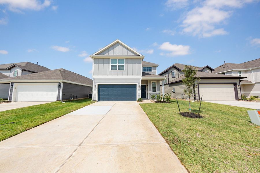 Image 20 of a home in River's Edge.