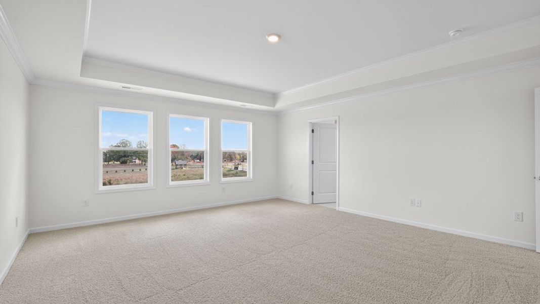 Spacious, unfurnished interior of a new home in Kalas Falls, Wake Forest (Image 16).