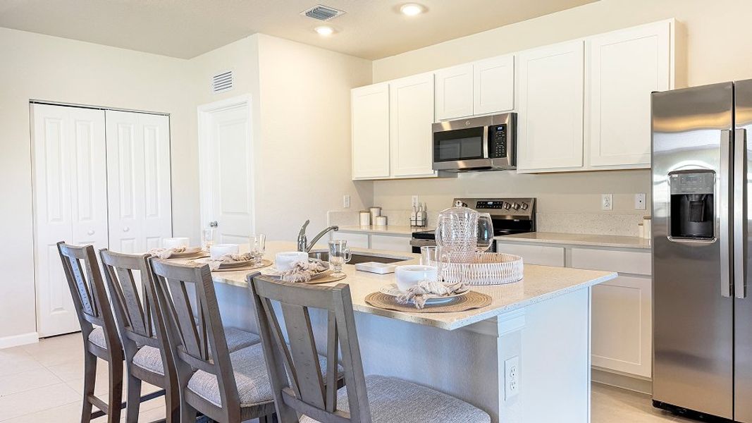 Florida Core L007 Georgia Kitchen 2of2 F1 Base6