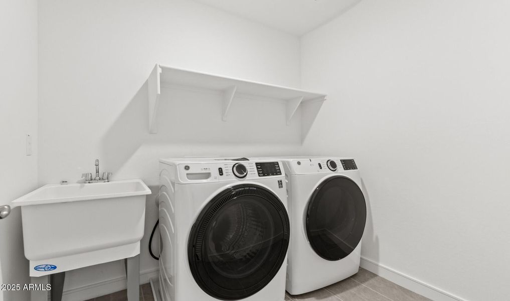 Manor Lot #75 Laundry Room (Large)
