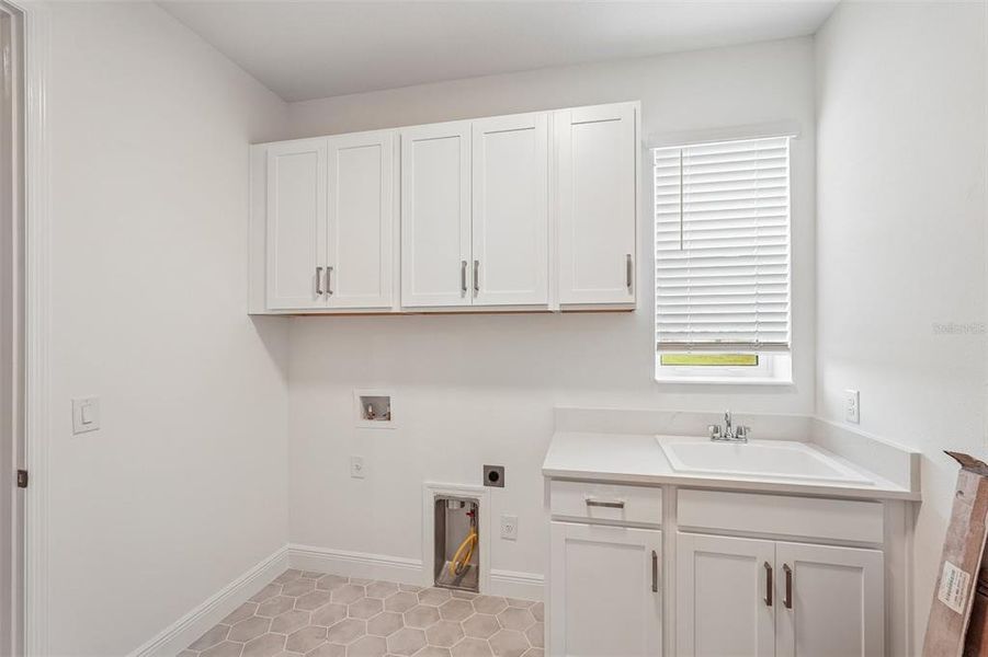 Furnished interior view inside a new home in Hawkstone, Sarasota (Image 7).
