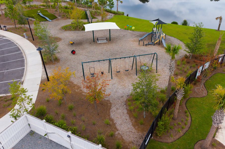 Community amenities in Carnes Crossroads, Summerville (Image 48).