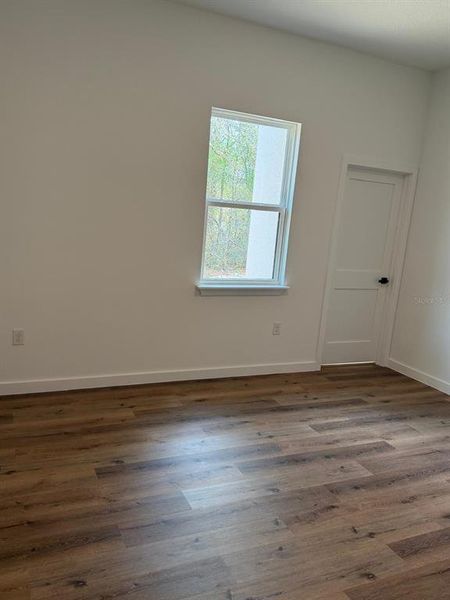 Spacious, unfurnished interior of a new home in , Ocala (Image 19).