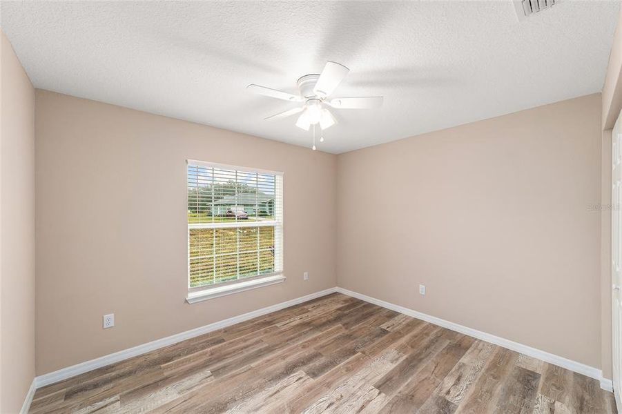 Spacious, unfurnished interior of a new home in , Ocala (Image 28).