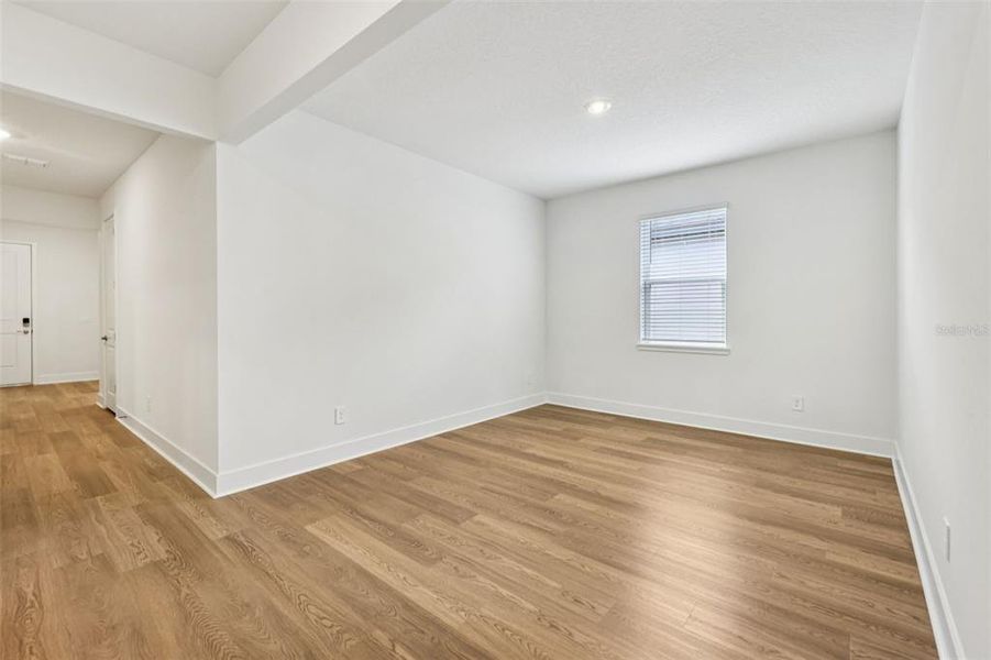 Spacious, unfurnished interior of a new home in , Ormond Beach (Image 20).