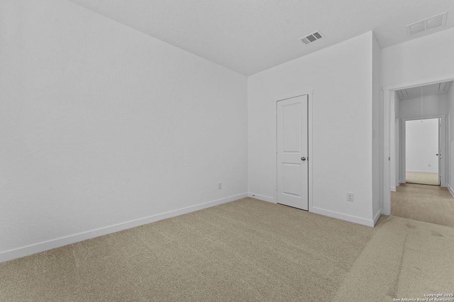 Spacious, unfurnished interior of a new home in Waterwheel: Coastline Collection, San Antonio (Image 24).