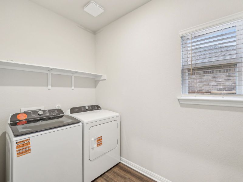 Close-up of interior finishes inside a home in Flora, Hutto (Image 7).