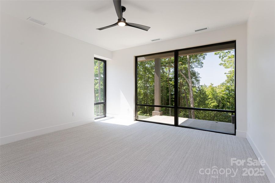 Image 32 of a home in .