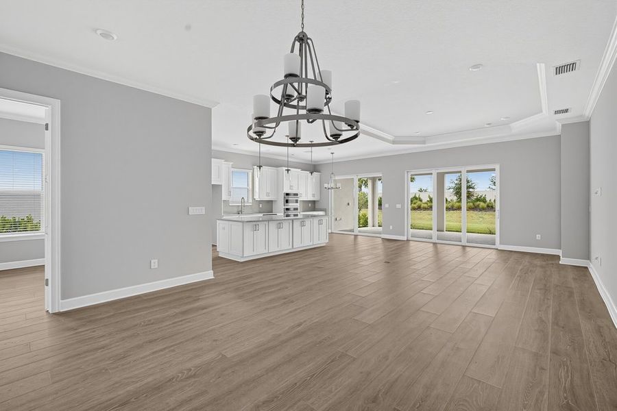 Spacious, unfurnished interior of a new home in Esplanade at Azario Lakewood Ranch, Bradenton (Image 14).