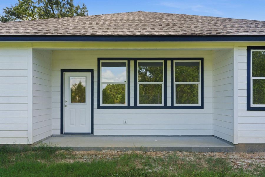 Exterior details and patio area of a home in , Conroe (Image 22). Exterior details and patio area of a home in , Conroe (Image 22).