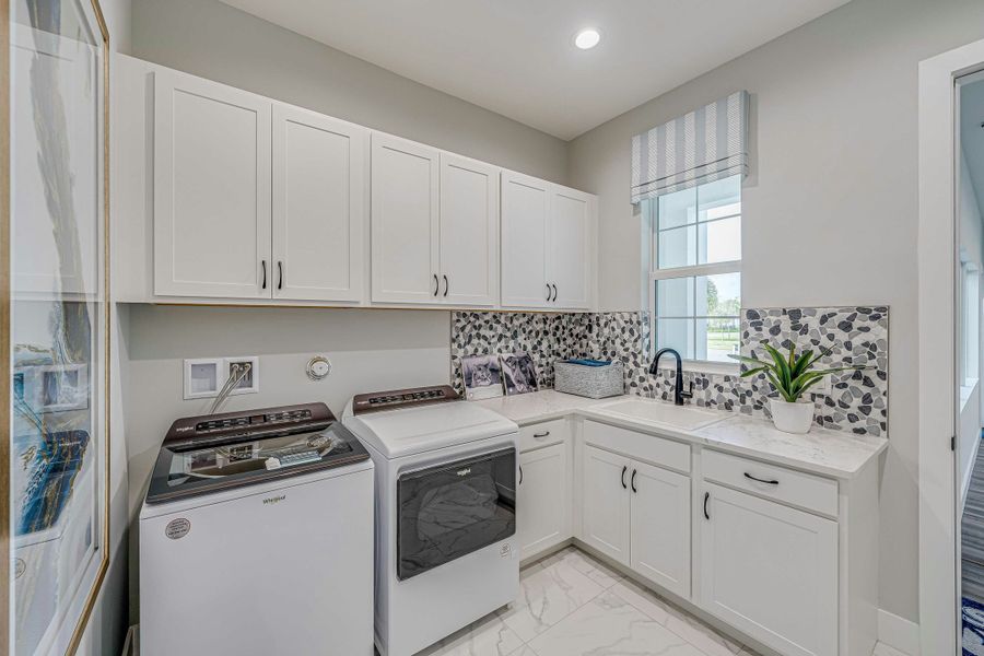 2D floor plan layout for the Sand Dollar Grande by GHO Homes in The Strand, Indian River Shores, FL (Image 72).