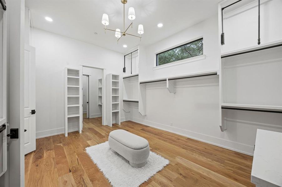 Furnished interior view inside a new home in , Dallas (Image 32). Furnished interior view inside a new home in , Dallas (Image 32).