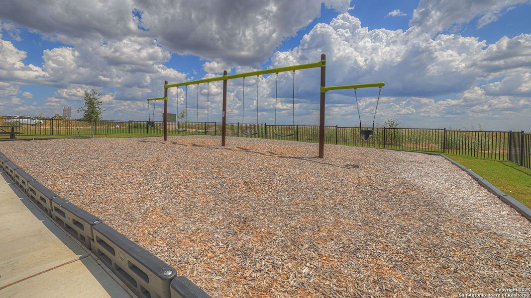 Community amenities in Whisper South, San Marcos (Image 39).