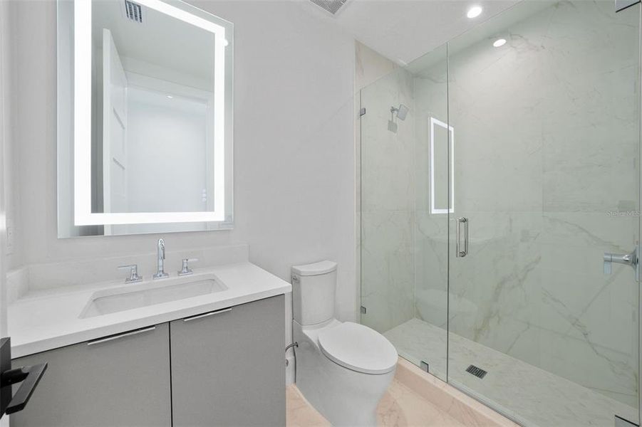 Furnished interior view inside a new home in , Tampa (Image 13).