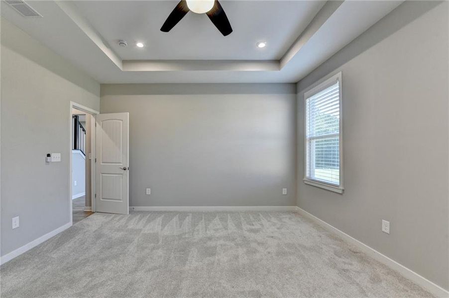 Spacious, unfurnished interior of a new home in The Reserve At Liberty Park, Braselton (Image 41).