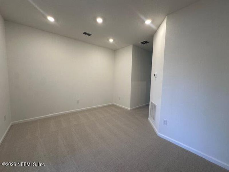 Spacious, unfurnished interior of a new home in , St. Augustine (Image 8).