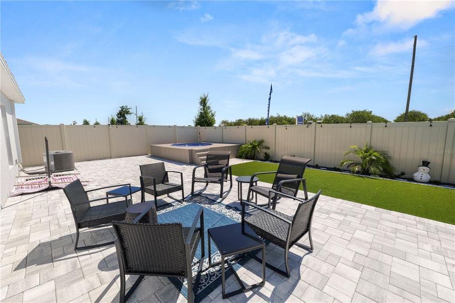 Exterior details and patio area of a home in Hunt Club Groves, Lake Wales (Image 30).