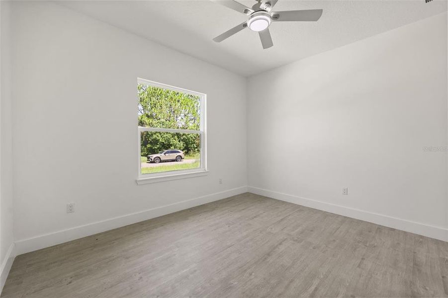 Spacious, unfurnished interior of a new home in , Palm Bay (Image 37).