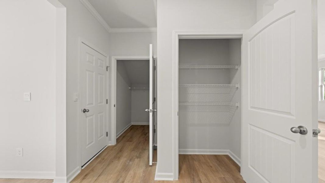 Spacious, unfurnished interior of a new home in Hamptons at Riverwood South, Dallas (Image 18).