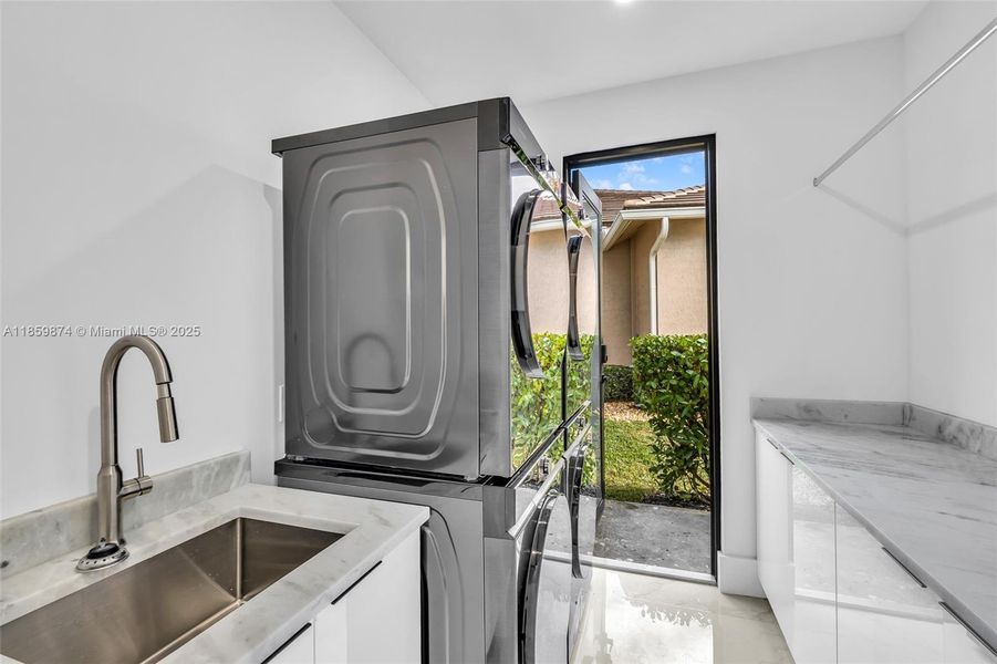 Furnished interior view inside a new home in , Weston (Image 14).