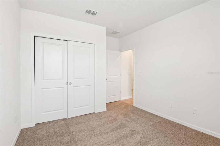 Spacious, unfurnished interior of a new home in Two Rivers - Classic Series, Zephyrhills (Image 10).