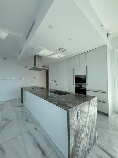 Image 19 of a home in .