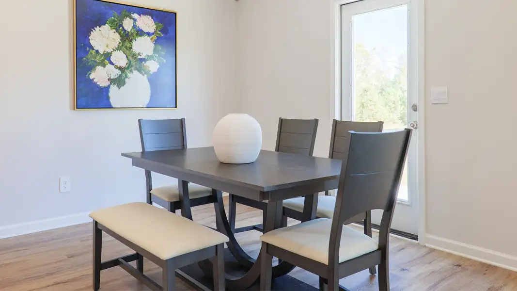 Furnished interior view inside a new home in Abilene Acres, Tallahassee (Image 11).