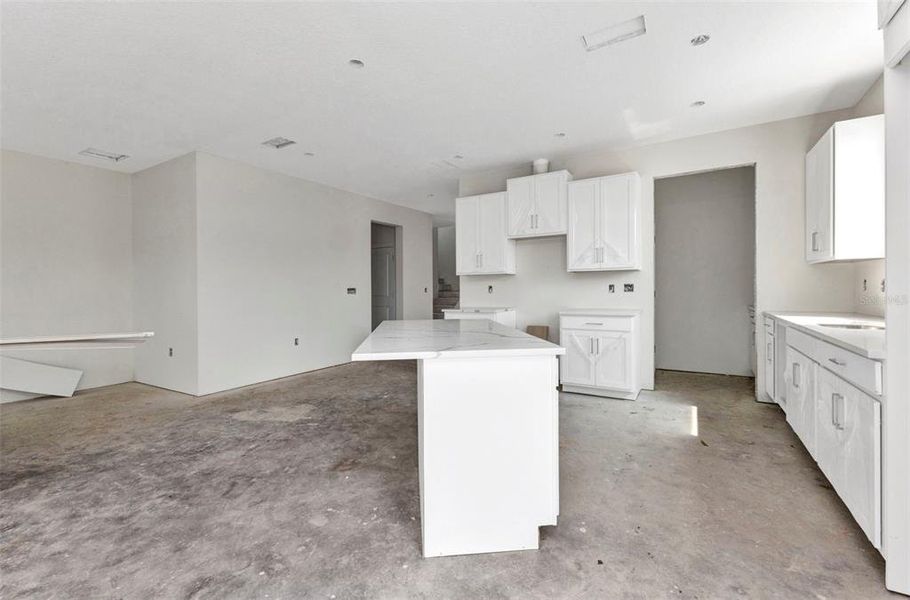 Spacious, unfurnished interior of a new home in , Port Charlotte (Image 34).