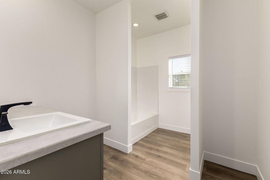 23059 W RANCHO LAREDO DR