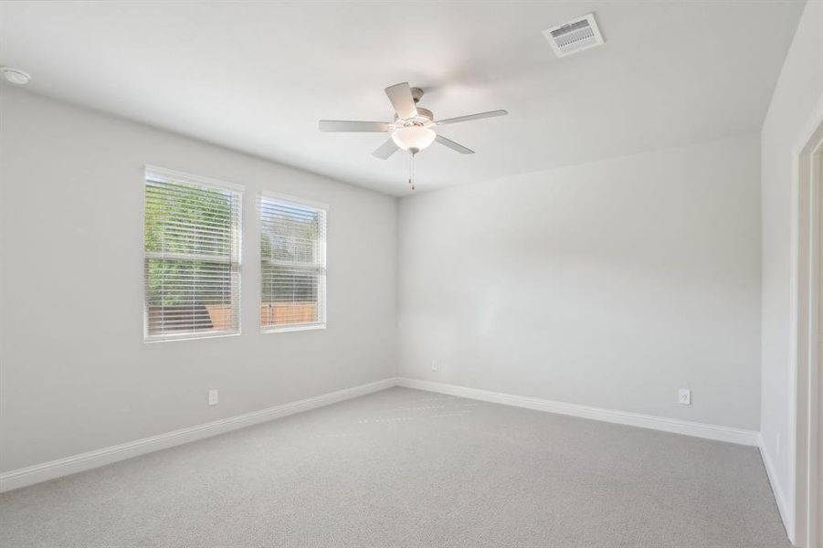 Photo is not of the actual home, but is an inspirational photo of builder’s model home and may depict options, furnishings, and/or decorator features that are not included. Photo is not of the actual home, but is an inspirational photo of builder’s model home and may depict options, furnishings, and/or decorator features that are not included.