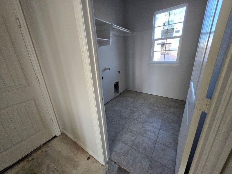 Spacious, unfurnished interior of a new home in Hillview Addition, Decatur (Image 3).