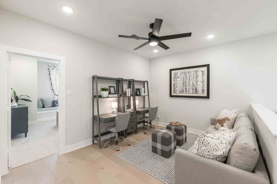 Representative furnished interior of a home built from the Meritage by Tri Pointe Homes in Legacy Grove 1/2 Acre, Montgomery (Image 32).