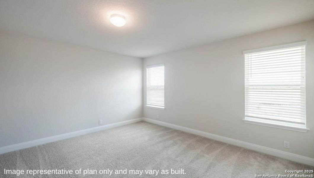 Spacious, unfurnished interior of a new home in Brookstone Creek, San Antonio (Image 12).