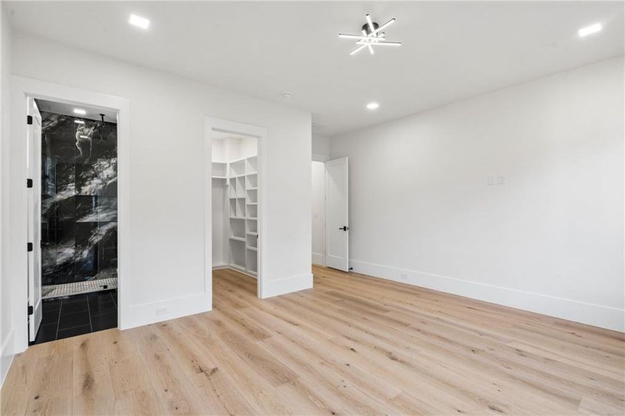 Spacious, unfurnished interior of a new home in , Auburn (Image 50).