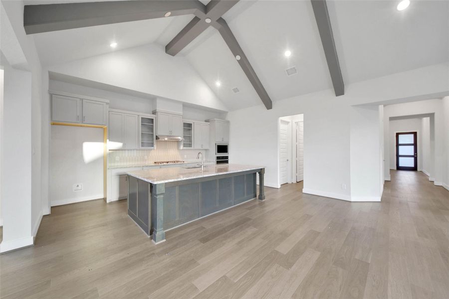 Furnished interior view inside a new home in Magnolia Bend, Rosharon (Image 10).