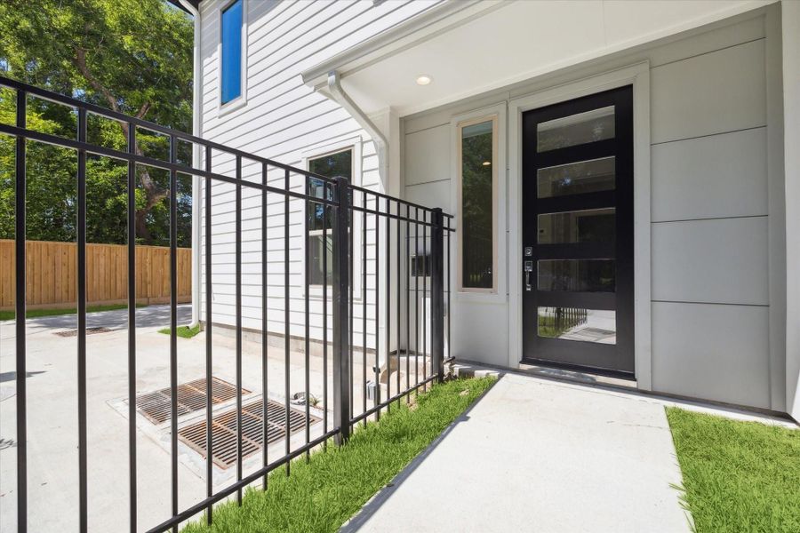 Image 23 of a home in . Image 23 of a home in .