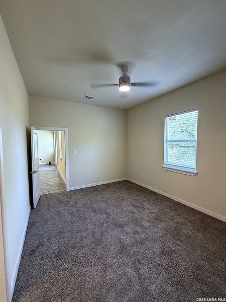 Spacious, unfurnished interior of a new home in , San Antonio (Image 13).