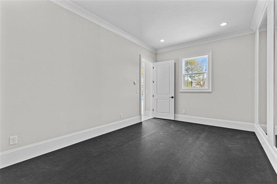 Spacious, unfurnished interior of a new home in , Dacula (Image 113).