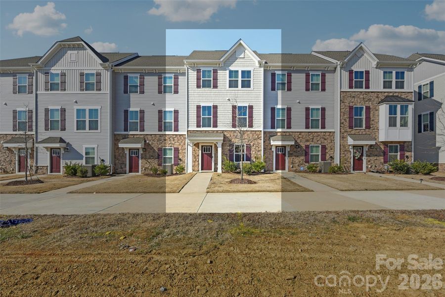 Image 27 of a home in . Image 27 of a home in .